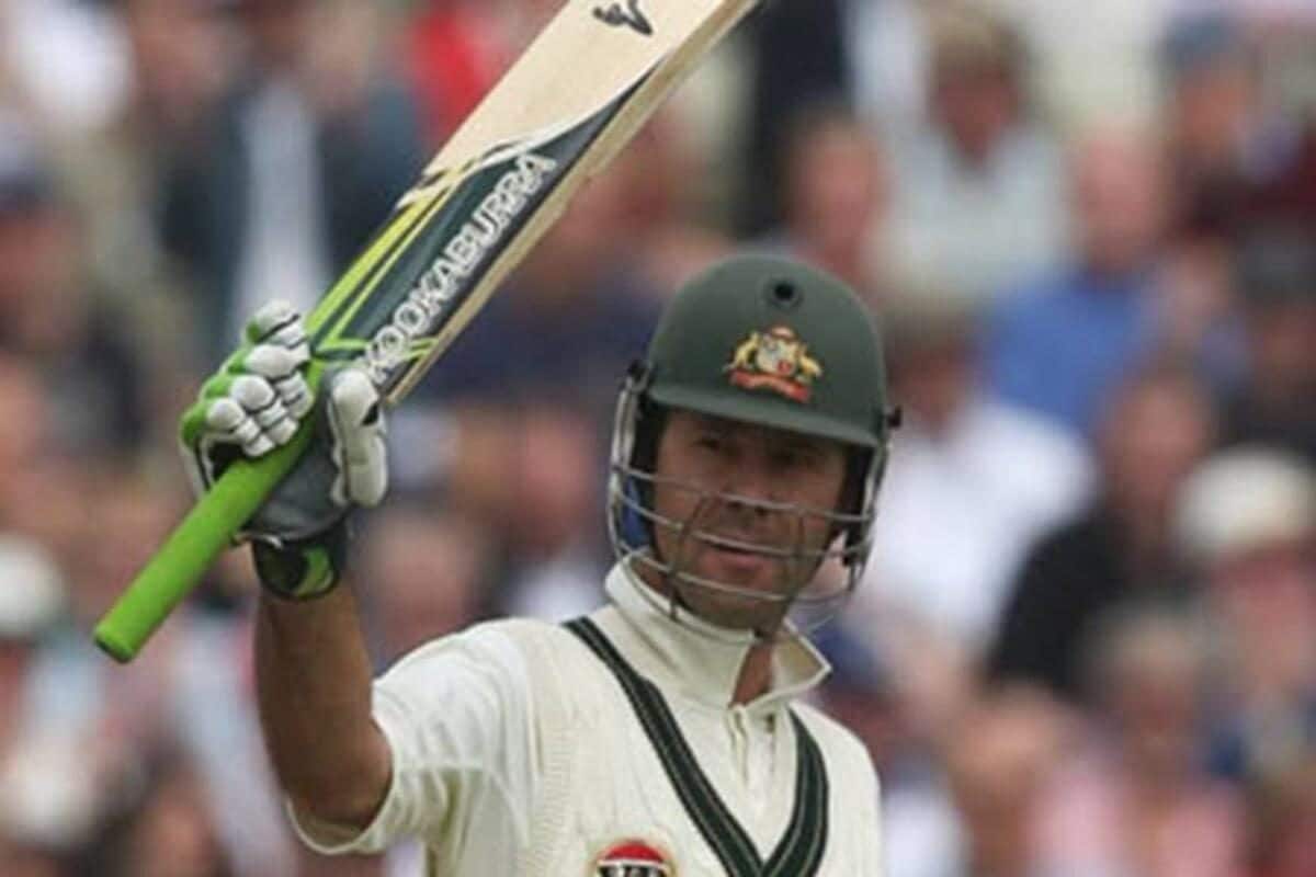 क्रिकेटर जिनके बैट बने विवाद का विषय, कुछ को इस्‍तेमाल से रोका गया