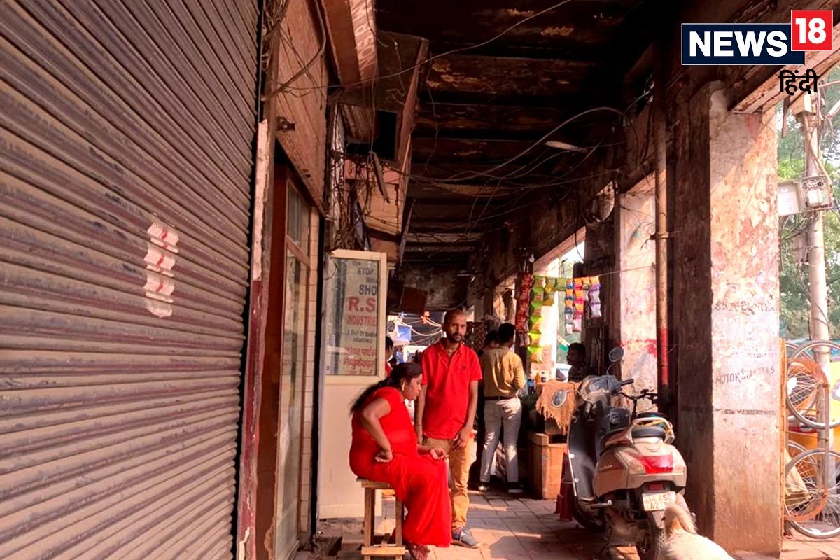 GB रोड में क्या चल रहा है? आधी रात ...
