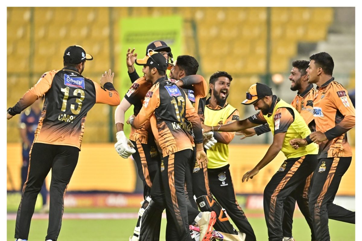 VIDEO: 3 बार टाई हुआ मैच, तीसरे सुपरओवर में जीती मनीष पांडे की टीम