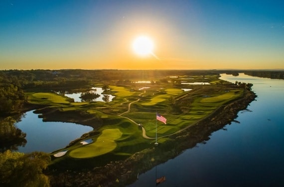 donald trump net worth is 7 and half billion dollars he has 19 beautiful golf clubs around the world see pictures