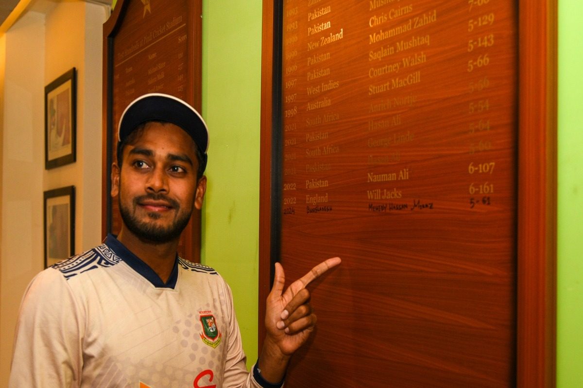 ड्राइवर का बेटा बैट-बाल से कर रहा कमाल, फायरिंग में बमुश्किल बची थी जान