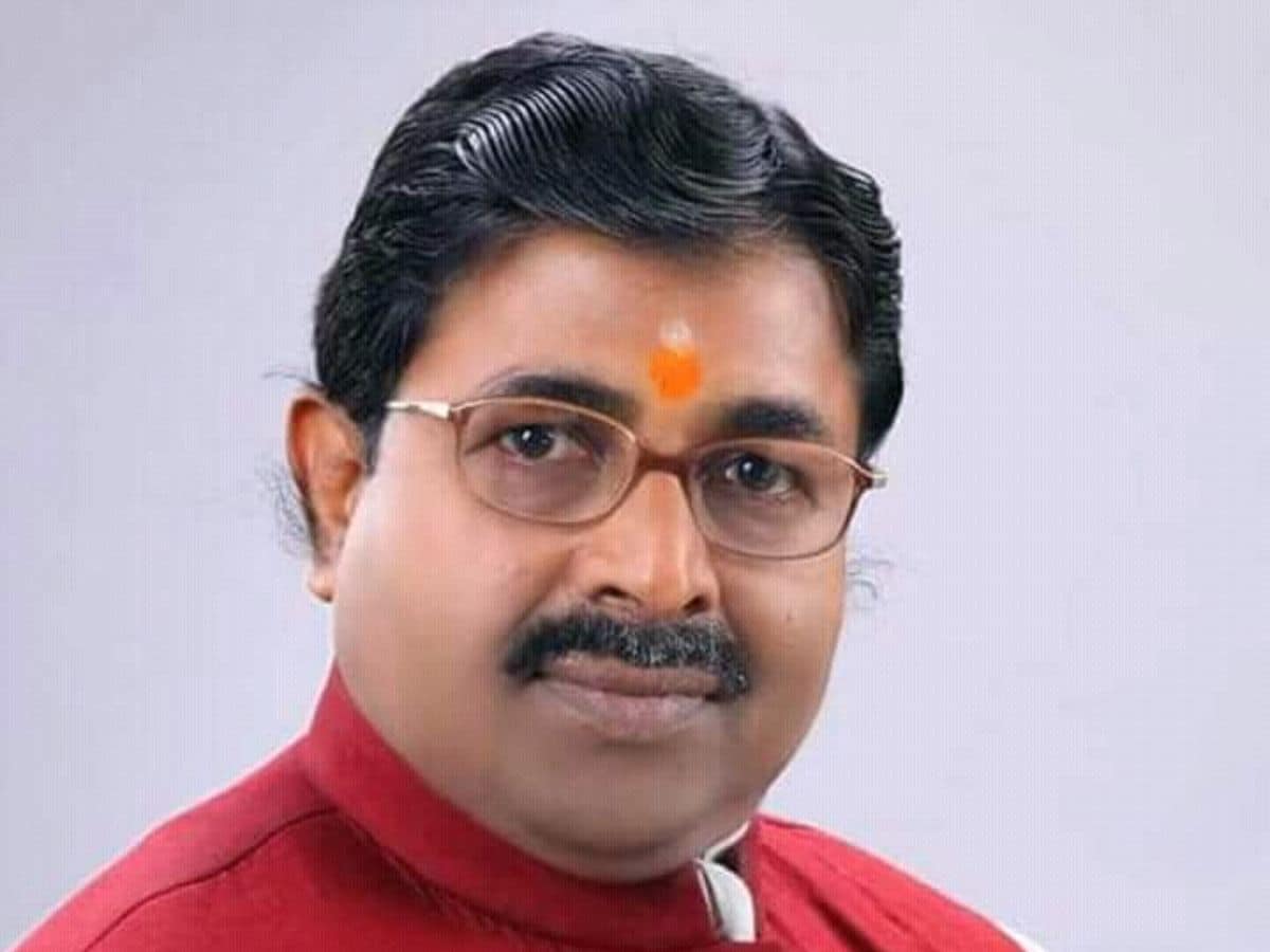 झारखंड विधानसभा चुनाव 2024, हेमंत सोरेन, राहुल गांधी, तेजस्वी यादव, रवींद्र राय, बीजेपी रवींद्र कुमार राय न्यूज, बाबूलाल मरांडी, जेएमएम, बीजेपी, झारखंड चुनाव न्यूज, कोडरमा न्यूज, झारखंड न्यूज, रवींद्र कुमार राय, बीजेपी के कार्यकारी अध्यक्ष रवींद्र मेकिंग लैलबिंद्र राय को झारखंड बीजेपी का कार्यकारी अध्यक्ष बनाया जाना बीजेपी के लिए बड़ा मास्टरस्ट्रोक बताया जा रहा है.