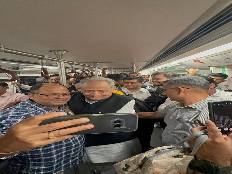 ashok gahlot in metro