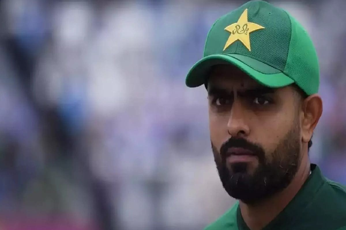 बाबर आजम ने छोड़ी कप्तानी, तो खुश हुआ पाकिस्तानी दिग्गज, कहा- अब उसका टाइम...