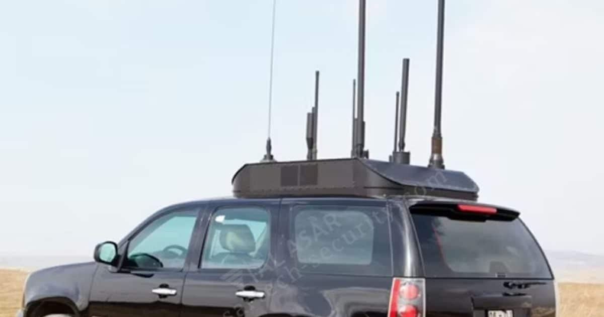 Why is this strange vehicle in the convoy of leaders? 90% people do not know its function, you will be stunned to know