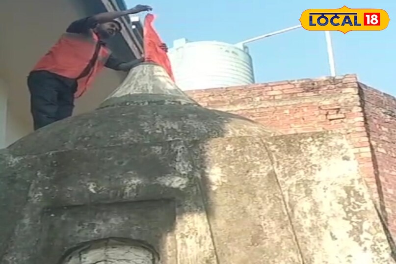 संभल में निकला शंकर भगवान का मंदिर। संभल में निकला शंकर भगवान का मंदिर।