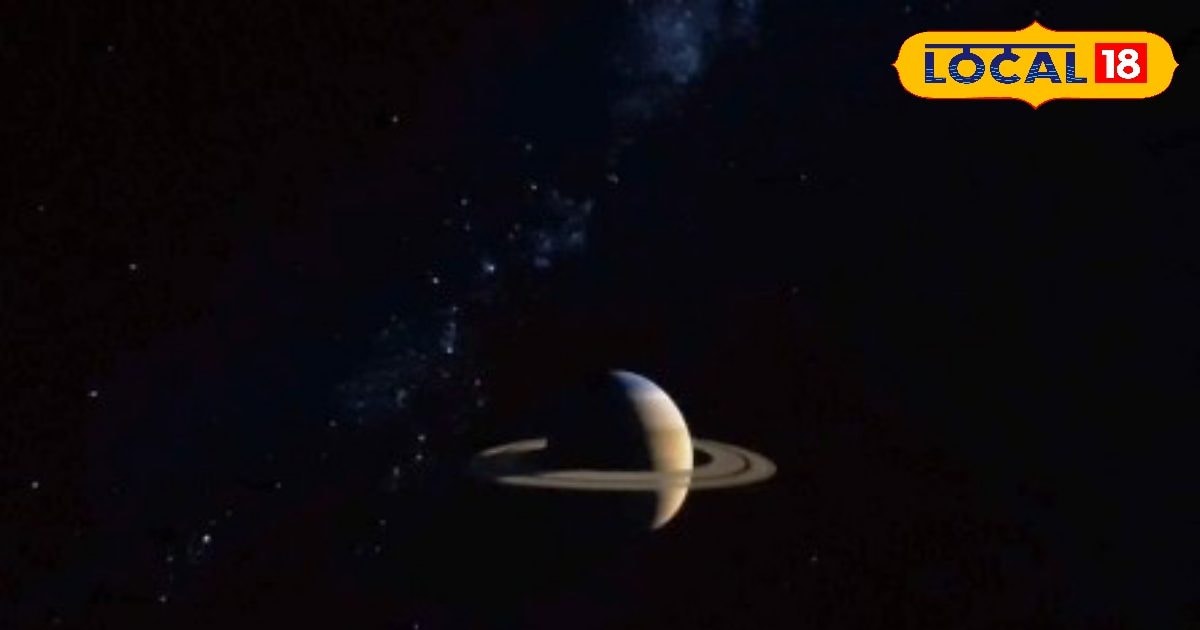 Sagittarius Horoscope : धनु राशि वालों को करियर में मिल सकती है सफलता, जानें कैसा रहेगा आज का दिन