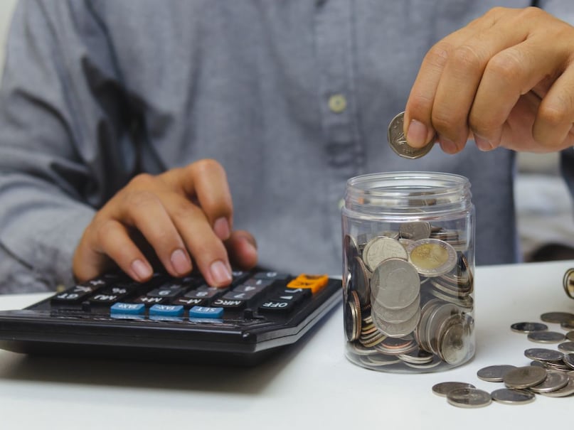 Best Equity Funds, Top Performing Equity Funds 2024, Equity Mutual Fund Returns, Motilal Oswal Midcap Fund, LIC MF Infrastructure Fund, HDFC Pharma and Healthcare Fund, MULTHCARE FUND Mutual Fund Return, Most Returns Mutual Fund, Stock Market, Business News 
