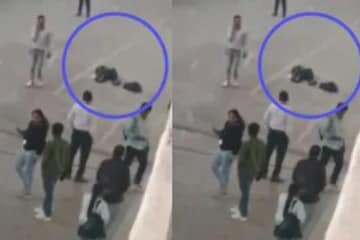 बीच सड़क पर चॉपर से लड़की को काट डाला, रोकने के बजाय वीडियो बनाते रहे लोग बीच सड़क पर चॉपर से लड़की को काट डाला, रोकने के बजाय वीडियो बनाते रहे लोग