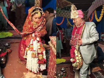 The ceremony of seven rounds was going on in the wedding, but people were surprised to see the bride behind!