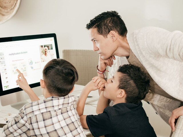 तीसरी कक्षा का वो सवाल, जिसे पैरेंट्स भी नहीं सॉल्व कर पाए, पकड़कर बैठे माथा!