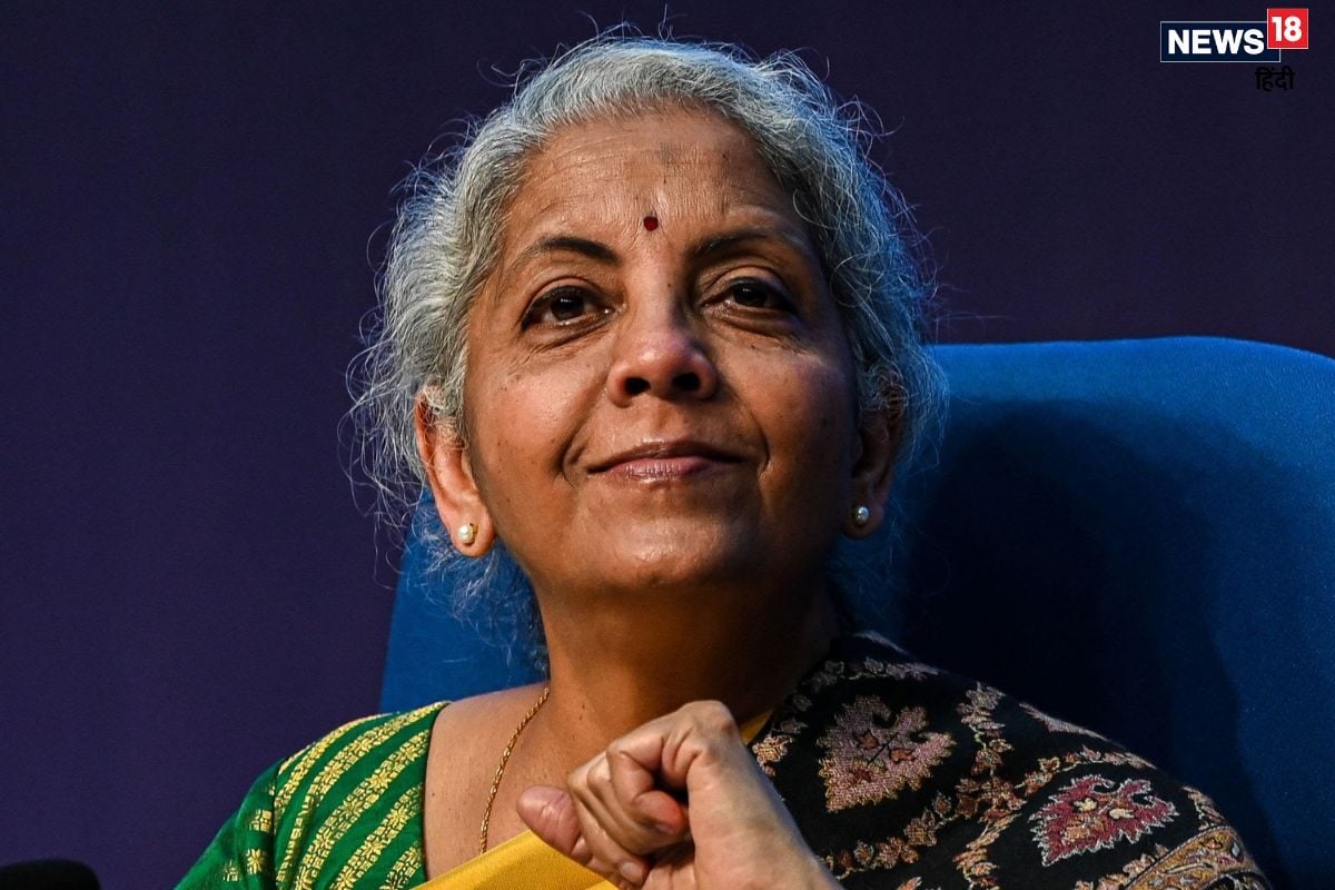 बजट 2026 : इस बार 80सी में छूट की लिमिट बढ़ाने की तैयारी अभी 15 लाख तक निवेश पर नहीं लगता इनकम टैक्‍स