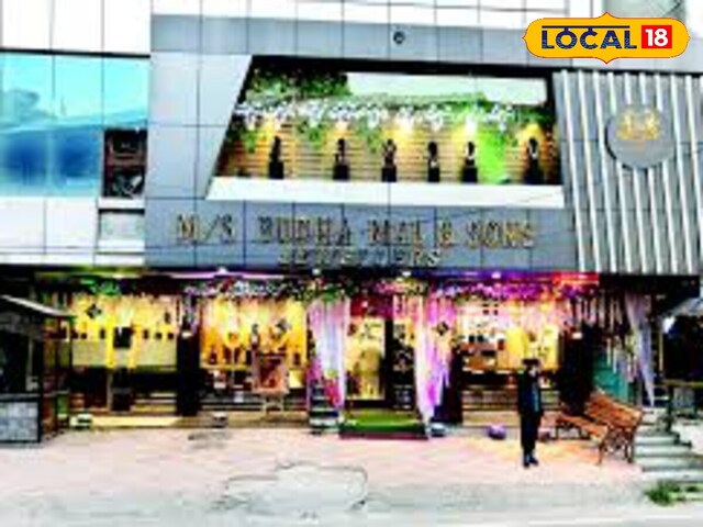 Girlfriend has to give the gift? This shop is giving a chance to win a diamond ring! Learn .. Girlfriend has to give the gift? This shop is giving a chance to win a diamond ring! Learn ..