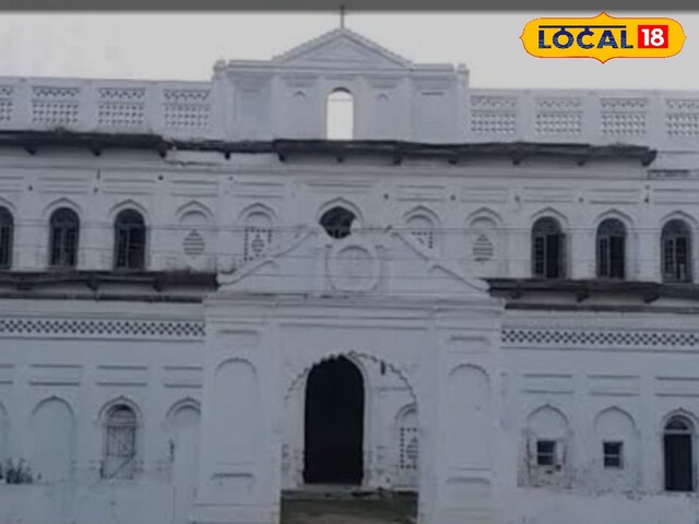 The palace with 7 courtyards spread over 11 acres of land, the Queen of Nepal had built