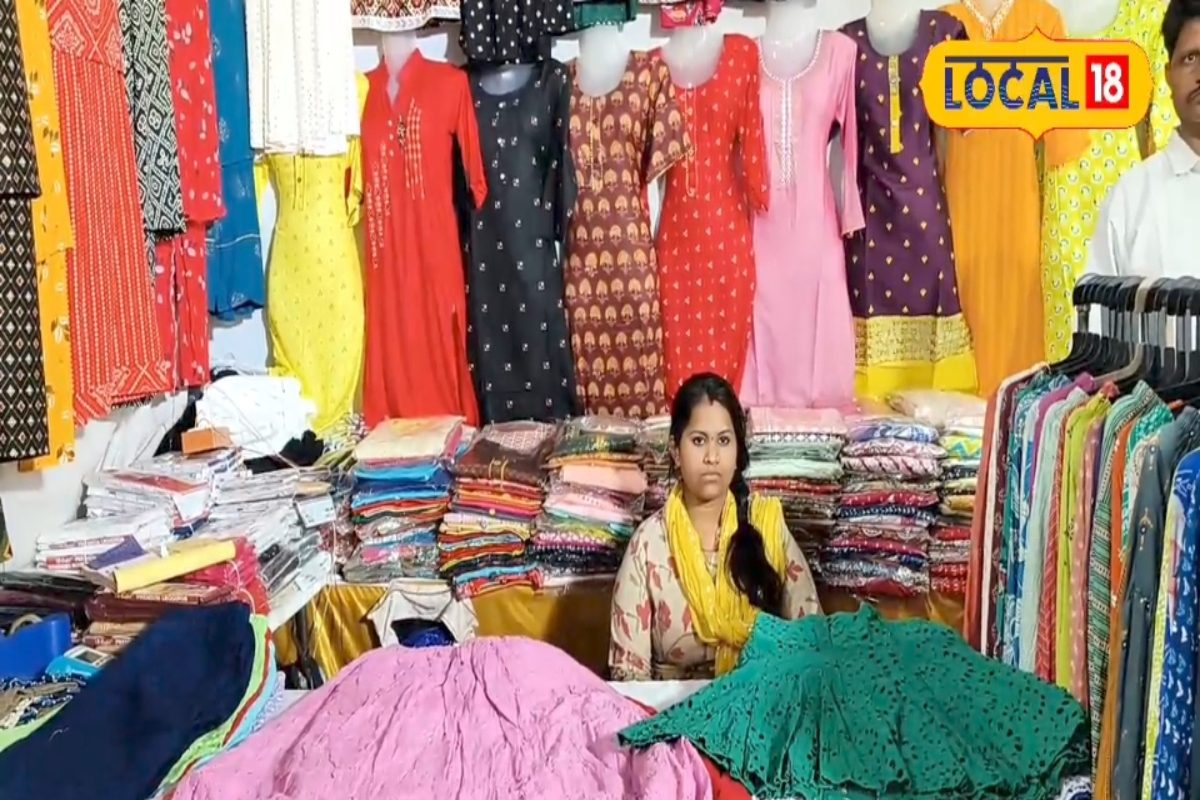 रायपुर के मेले में दिल्ली के फैंसी कपड़ों की धूम, एक से एक अच्छी है डिजाइन