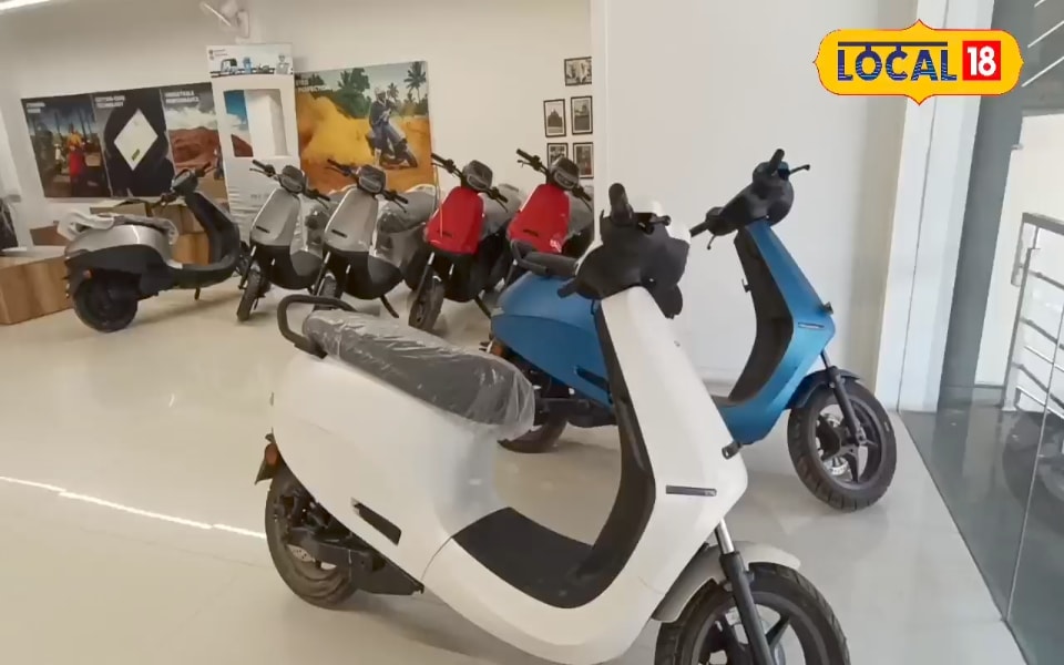 इस इलेक्ट्रिक स्कूटर ने छोड़ा सबको पीछे...स्मार्ट कनेक्टिविटी-धमाकेदार फीचर्स