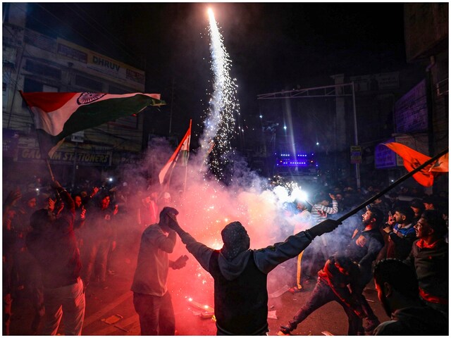 Diwali in J&K, Pakistan is also listening to firecrackers, celebration of India's victory