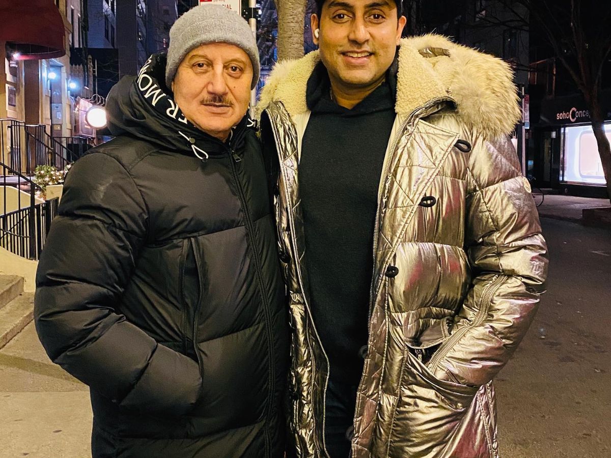 abhishek bachchan with anupam kher-2025-02-89b3174f670e988fa7b9c62ab8aeb877