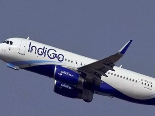 Indigo के 2 चेक-इन काउंटर पर बैग के वजन में अंतर, एयरलाइन ने दिया जवाब