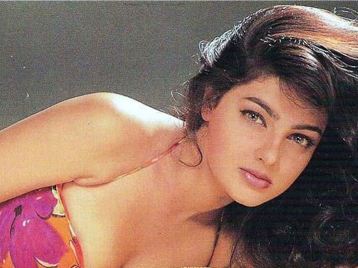 Mamta kulkarni age-2025-02-a421337f0936cc4777748fe748fe7002bf23cc