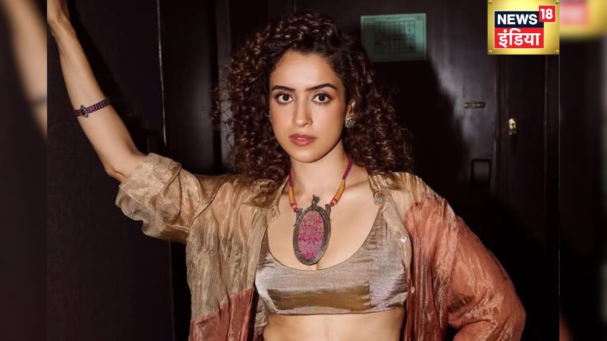 Backless blouse, red chutt saree and charkash filled …. Sanya Malhotra dances by becoming Jalebi Bai