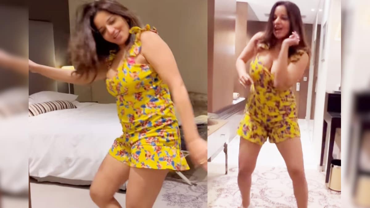 People who have been crazy about Monalisa’s dance, this video is being seen again and again on the internet