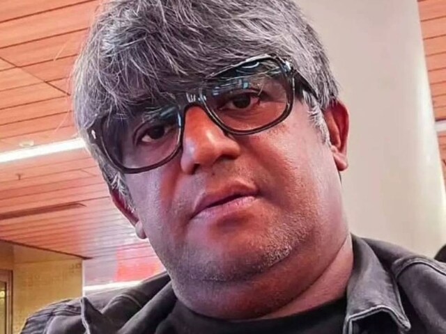 'भाभीजी घर पर हैं' के राइटर मनोज संतोषी का निधन, लीवर कैंसर का चल रहा था इलाज