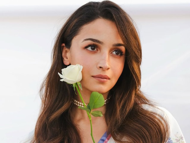 Alia Bhatt's bead on social media, so did you debut? Alia Bhatt's bead on social media, so did you debut?