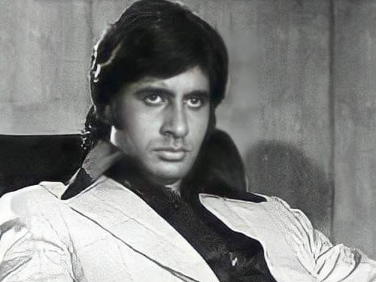 Amitabh Bachchan, Amitabh Bachchan News, When Magazines Banned Amitabh Bachchan, Magazines replaced Amitabh Bachchan Name with Comma, Film Critic Bharathi Pradhan, Film Critic BHARM CRITIC BHARITHI PRARDAN LATEST Interview, Magazines Banned Amitabh Bachchan after Emergency Lifted, Amitabh Bachchan Responsible S. Pradhan, Bharti S. Latest interview of head
