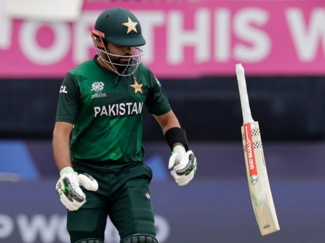 Pakistan lost 6 wickets for 22 runs, Babur cheated, won Pakistan lost 6 wickets for 22 runs, Babur cheated, won