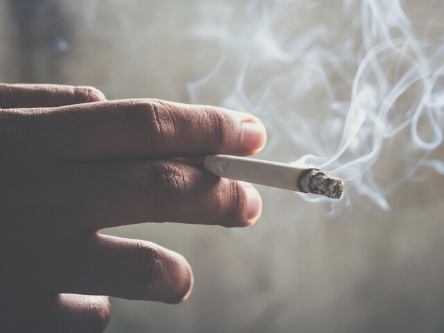 ये 2 गलत आदतें बना सकती हैं कैंसर का शिकार ! वक्त रहते बदल लें, वरना...