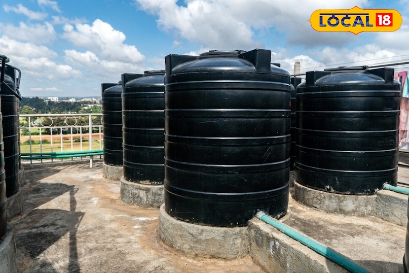 Water tank clean process , how to keep clean water tank , water tank cleaning tips, water tank se smell kaise dur kare, पानी की टंकी साफ करने का तरीका, पानी की टंकी से बदबू कैसे दूर करें, बारिश में वॉटर टैंक से बदबू आने पर क्या करें, बरसात में पानी की टंकी से आ रही बदबू कैसे रोकें, पानी की टंकी को कैसे साफ रखें , वॉटर टैंक को साफ रखने के टिप्स , वॉटर टैंक टिप्स