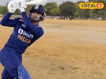 Cricketer Cricketer