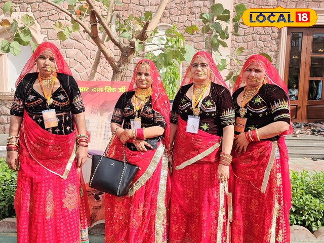 लाखों