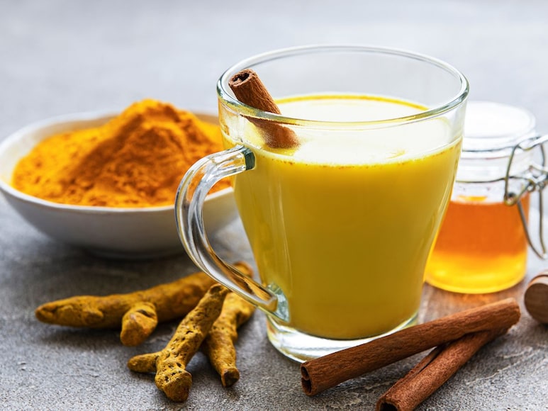 Snoring,Home remedies,snoring home remedies,how to reduce snoring,how to ease snoring,how to stop snoring,how to get rid of snoring,kharrate,kharrato ke gharelu upay,