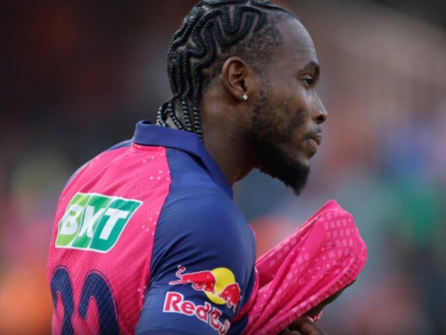 Sunrisers batsmen touched Archer ... made embarrassing record