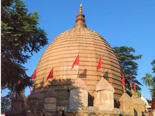 बेहद खास है असम का कामाख्या देवी मंदिर, इससे जुड़े तथ्य जानकर रह जाएंगे हैरान