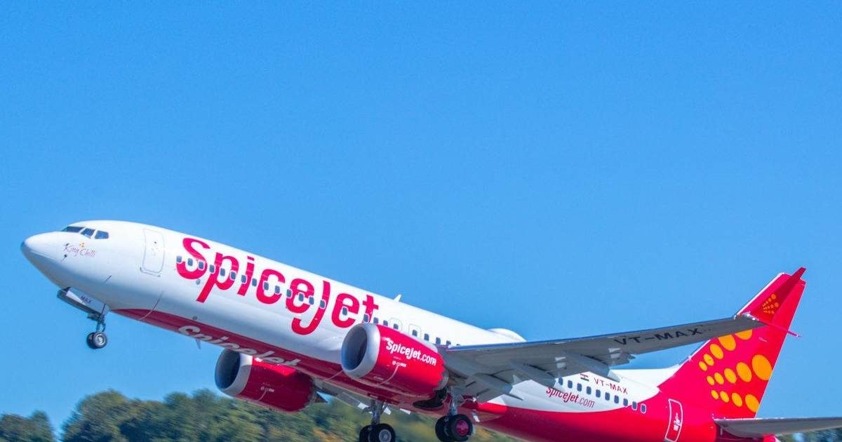 चतरा प्लैन क्रैश के अगले दिन दिल्ली में स्पाइस जेट की फ्लाइट की इमरजेंसी लैंडिंग, निकल रही थी चिंगारी