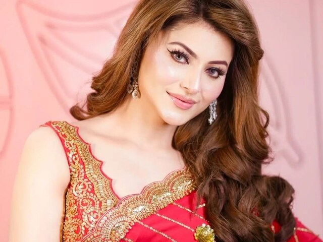 Bollywood actress Urvashi Rautela's reaction on PM Narendra Modi's appeal