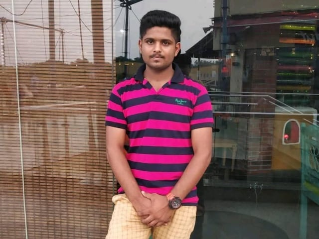 प्रेमिका से मिलने दुबई से यूपी आया प्रेमी, आधी रात कॉल पर बोली- कोई नहीं है घर आ जाओ, फिर भी अधूरा रह गया मिलन प्रेमिका से मिलने दुबई से यूपी आया प्रेमी, आधी रात कॉल पर बोली- कोई नहीं है घर आ जाओ, फिर भी अधूरा रह गया मिलन