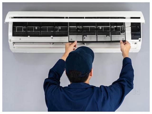 AC, never make this mistake with the fridge, otherwise it will burst like a bomb; Will not survive AC, never make this mistake with the fridge, otherwise it will burst like a bomb; Will not survive