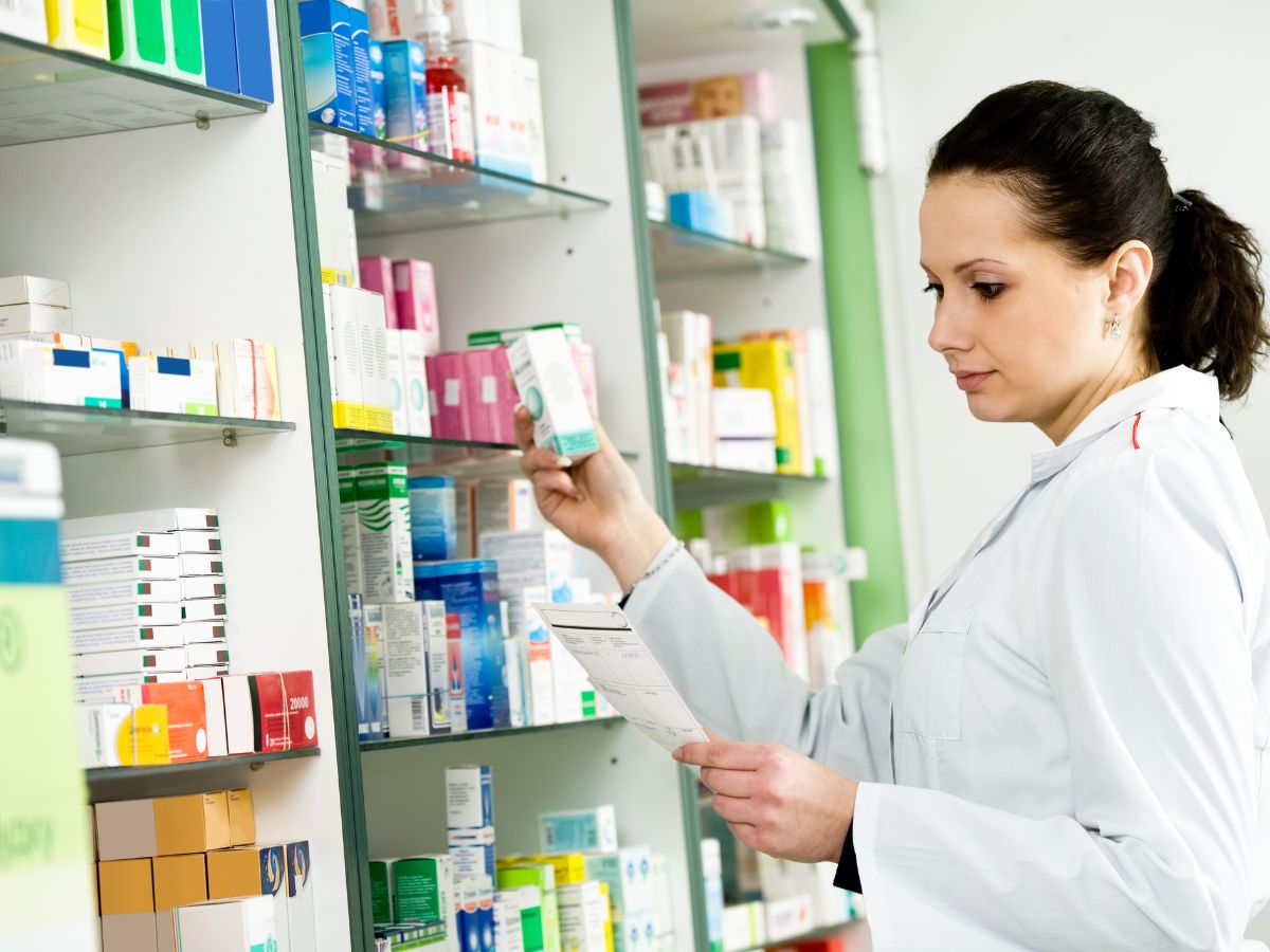 Jan Aushadhi Kendra, जन औषधि केंद्र, Affordable Medicines, सस्ती दवाएं, Generic Medicines, जेनेरिक दवाएं, Government Hospitals, सरकारी अस्पताल, दिल्ली समाचार, delhi news