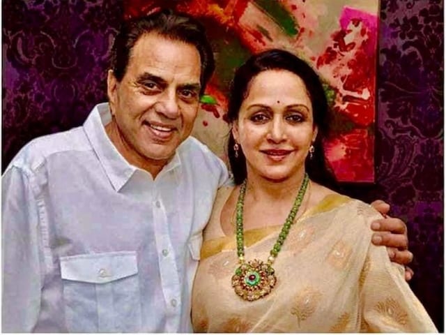 Hema Malini first planted saplings, then special appeal on Banke Bihari temple corridor Hema Malini first planted saplings, then special appeal on Banke Bihari temple corridor