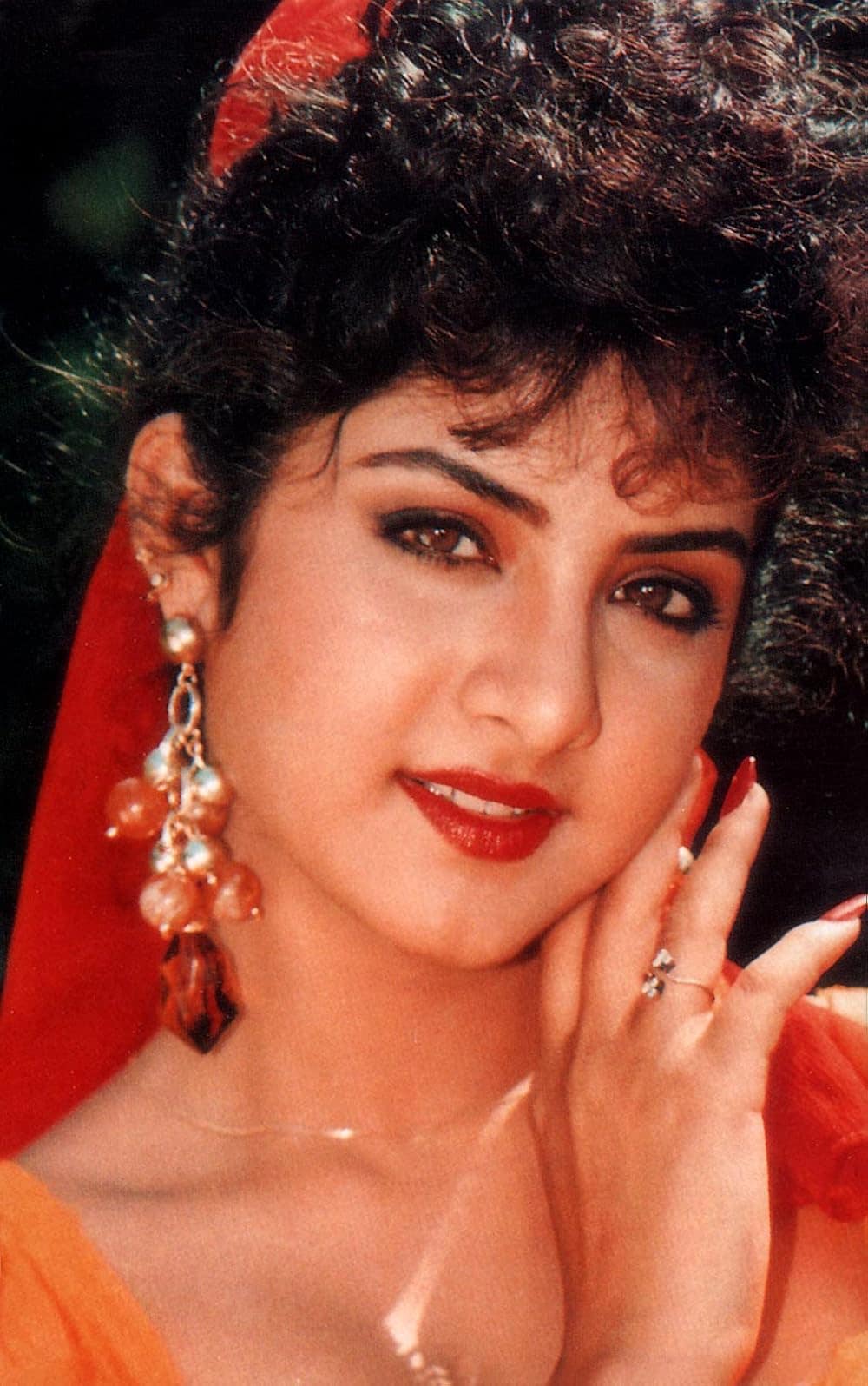 Divya Bharti, Divya Bharti News, Divya Bharti husband, Nadeem Saifi, Nadeem Saifi calls Divya Bharti volcano of talent, Nadeem Saifi latest Interview, Divya Bharti Films, Divya Bharti hit Songs, दिव्या भारती, दिव्या भारती को नदीम सैफी ने बताया प्रतिभा का ज्वालामुखी, रेडियो नशा