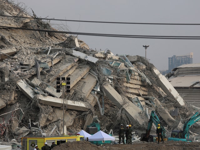 Myanmar Live: Earthquake tremors again in Myanmar, more than 150 killed so far Myanmar Live: Earthquake tremors again in Myanmar, more than 150 killed so far