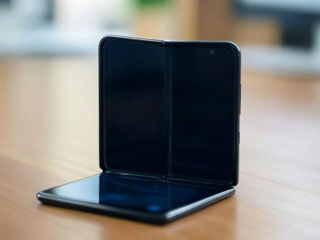 Would not like to see, how will the iPhone be folded, how much price, what feature .. Would not like to see, how will the iPhone be folded, how much price, what feature ..