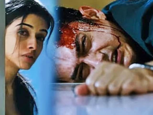 ‘गजनी’ में कल्पना को संजय सिंघानिया की सच्चाई पता चल जाती तो क्या होता? 16 साल बाद सामने आया कहानी का ट्विस्ट ‘गजनी’ में कल्पना को संजय सिंघानिया की सच्चाई पता चल जाती तो क्या होता? 16 साल बाद सामने आया कहानी का ट्विस्ट