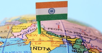 ग्लोबल जीडीपी ग्रोथ 2026 में 2.9 परसेंट और 2027 में 3 परसेंट के आसपास रहने की उम्मीद है. 