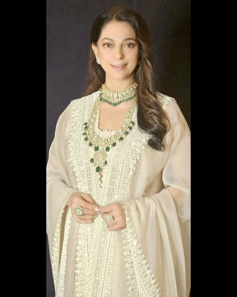 The actress had told that on her request to keep the marriage a secret, her mother -in -law had canceled 2000, invoice sent abroad. Only family and close friends attended his secret wedding. A total of 80-90 guests were invited at the couple's wedding. The actress had told that on her request to keep the marriage a secret, her mother -in -law had canceled 2000, invoice sent abroad. Only family and close friends attended his secret wedding. A total of 80-90 guests were invited at the couple's wedding.