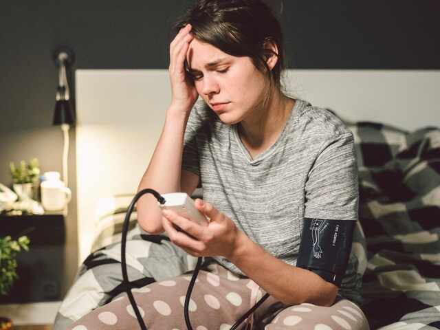 गर्मियों में क्यों बढ़ जाती है Low BP की समस्या? क्या इसका मौसम से कोई कनेक्शन